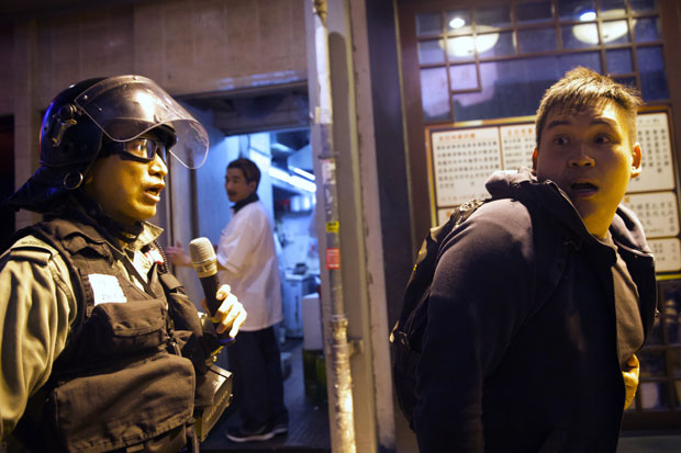 Сенат САД подржао Хонгконг, Кина поручила Трампу: Ставите вето на одлуку!